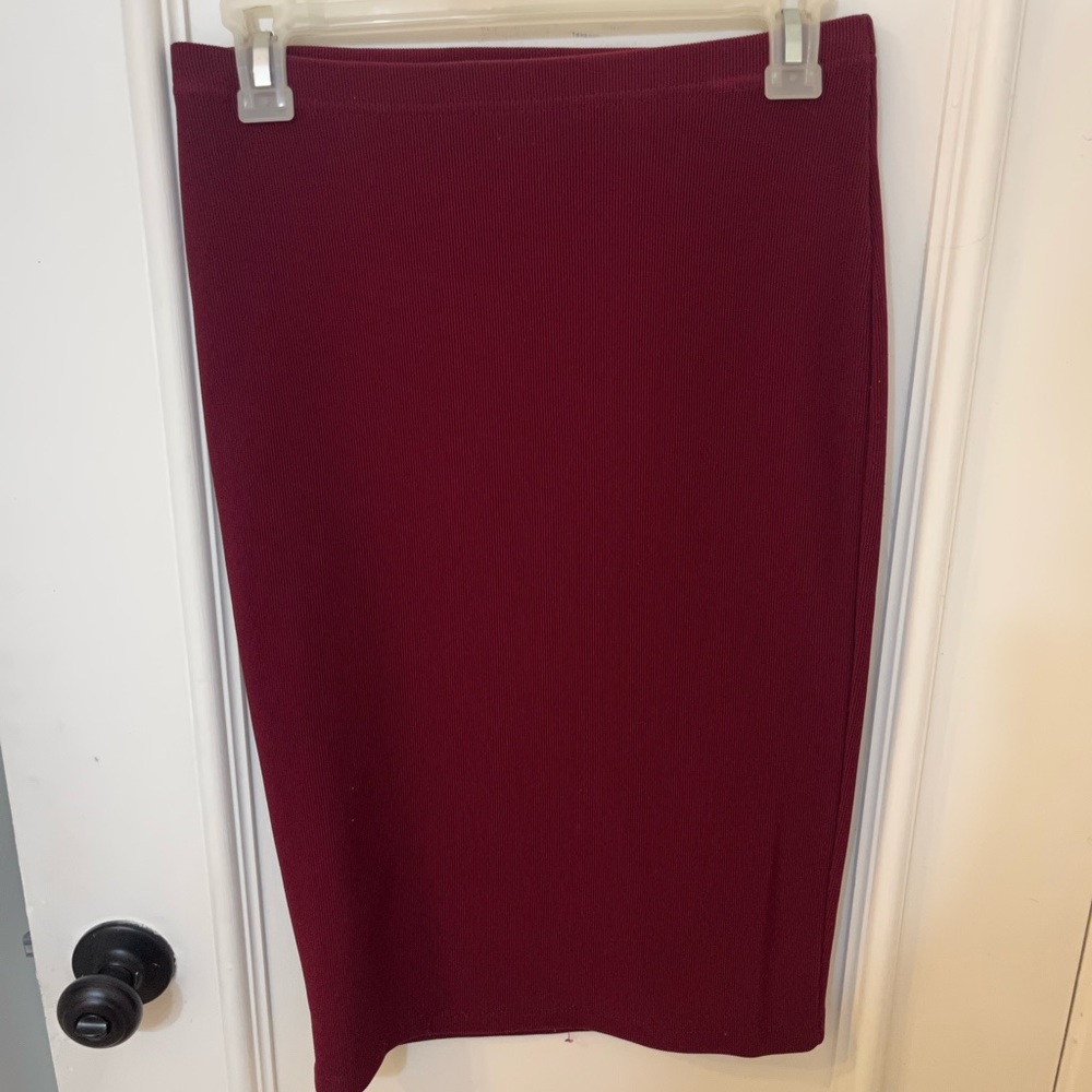 Red skirt size M